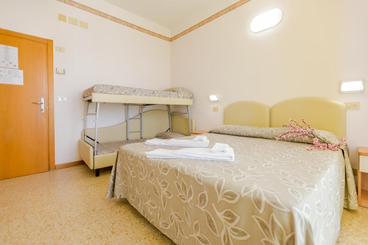 Hotel Bagli Rimini Exterior foto